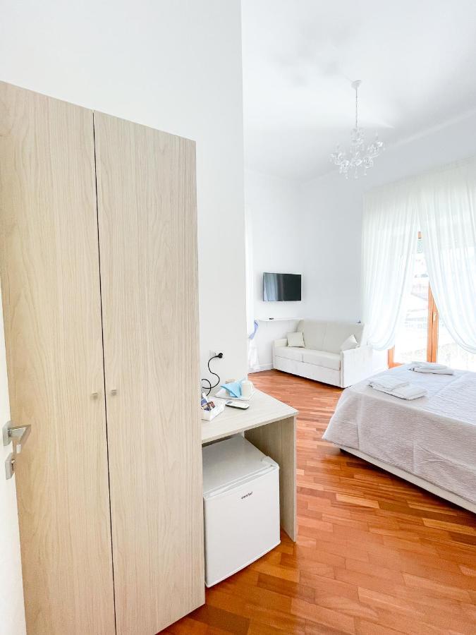 La Canzonetta Affittacamere Neapel Exteriör bild