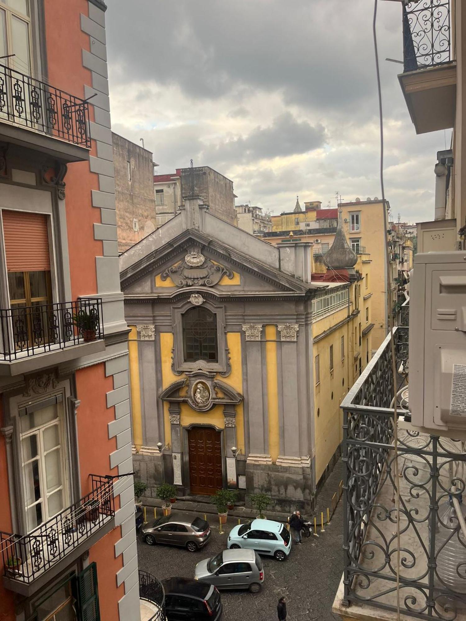 La Canzonetta Affittacamere Neapel Exteriör bild