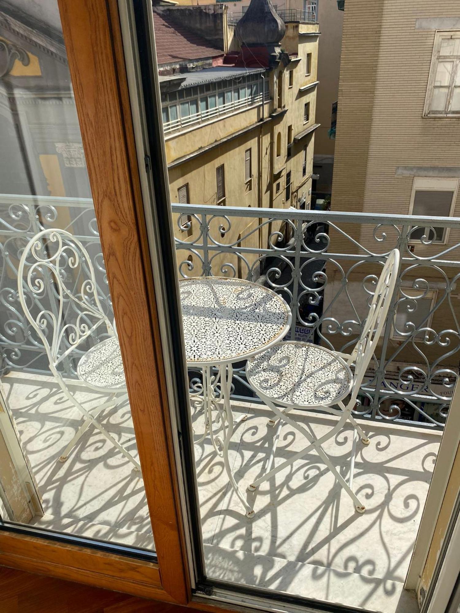 La Canzonetta Affittacamere Neapel Exteriör bild